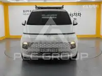 2022 Hyundai Staria