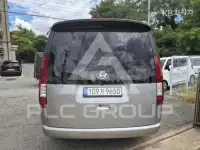 2022 Hyundai Staria