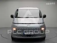 2022 Hyundai Staria