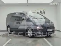 2022 Hyundai Staria