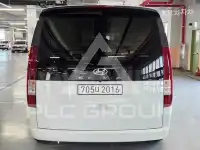 2022 Hyundai Staria