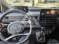 2022 Hyundai Staria