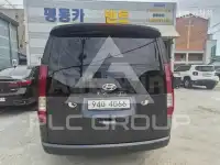 2022 Hyundai Staria