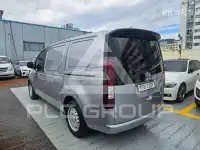 2022 Hyundai Staria