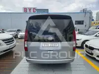 2022 Hyundai Staria
