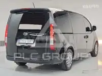 2022 Hyundai Staria