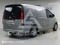 2022 Hyundai Staria