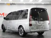 2022 Hyundai Staria