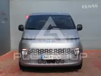 2022 Hyundai Staria