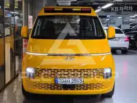 2022 Hyundai Staria