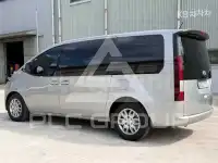 2022 Hyundai Staria