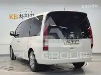2022 Hyundai Staria