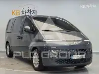 2022 Hyundai Staria
