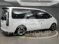 2022 Hyundai Staria