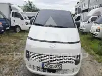 2022 Hyundai Staria