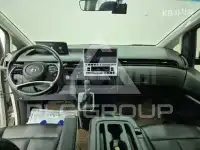 2022 Hyundai Staria