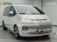 2022 Hyundai Staria