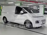 2022 Hyundai Staria