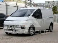 2022 Hyundai Staria