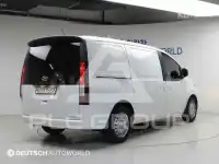 2022 Hyundai Staria