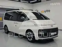 2022 Hyundai Staria