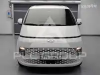 2022 Hyundai Staria