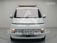 2022 Hyundai Staria