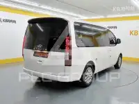 2022 Hyundai Staria