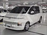 2022 Hyundai Staria