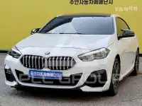 2023 BMW 218