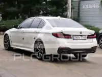 2023 BMW 523