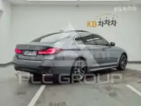 2023 BMW 523
