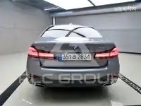2023 BMW 523