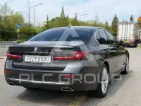 2023 BMW 523