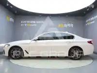 2023 BMW 523