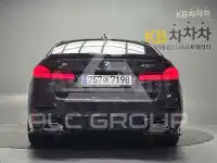 2023 BMW 523