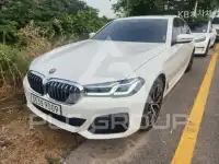 2023 BMW 523