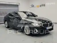 2023 BMW 523