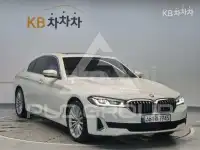 2023 BMW 523