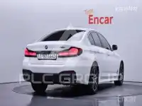 2023 BMW 523