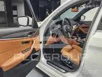 2023 BMW 523