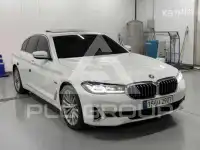 2023 BMW 523