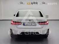 2023 BMW 330