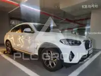 2023 BMW X4