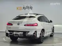 2023 BMW X4