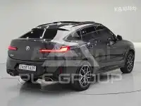 2023 BMW X4