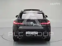 2023 BMW X4