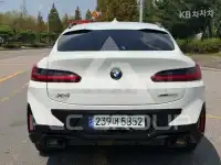 2023 BMW X4