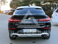 2023 BMW X4