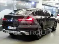 2023 BMW X4